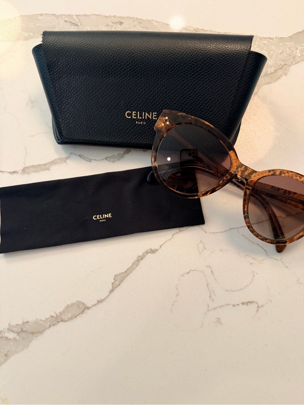 CELINE Women's Tortoiseshell Cat-Eye Sunglasses - Brown - New - Picture 2 of 6